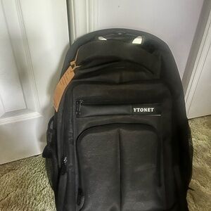 Black Men's Backpack with Wheels